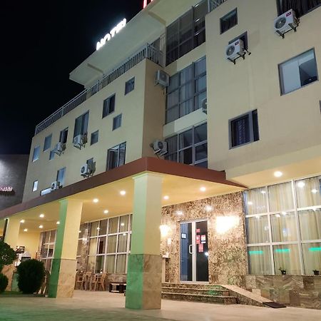 Hotel Like Tbilisi Ngoại thất bức ảnh