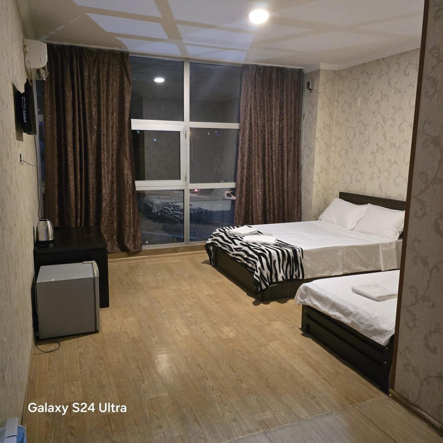 Hotel Like Tbilisi Ngoại thất bức ảnh