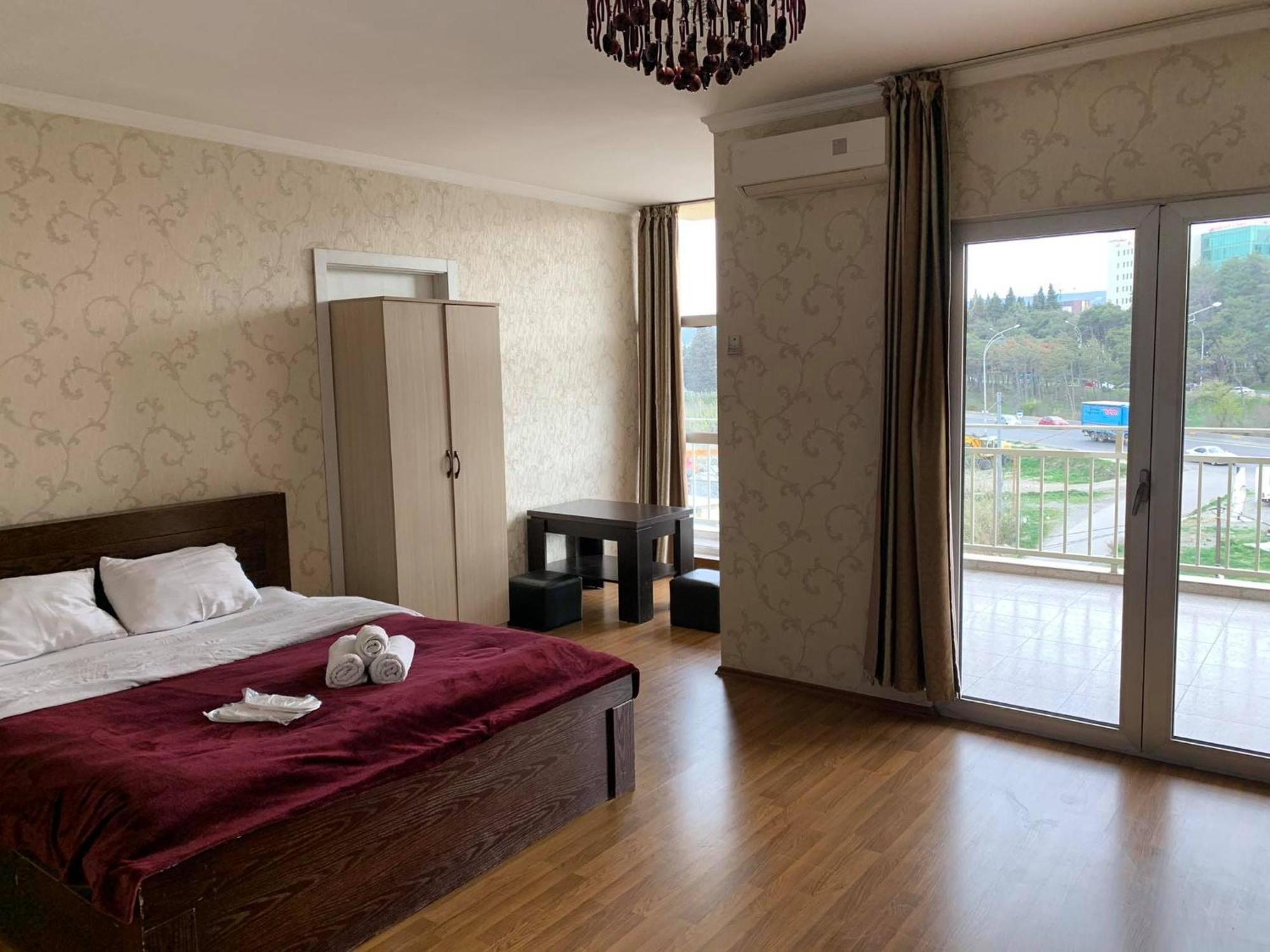 Hotel Like Tbilisi Ngoại thất bức ảnh